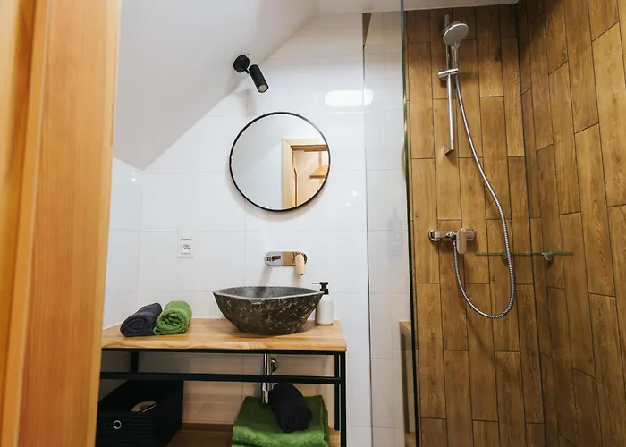 Nocleg ze śniadaniem Nasza 3*